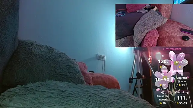 giordanapinoo (F young) - wish me a happy birthday