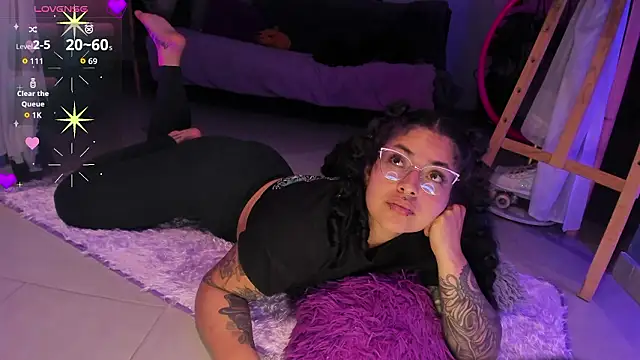 witchviolet - Witchviolet's free webcam - UK Sex Cams