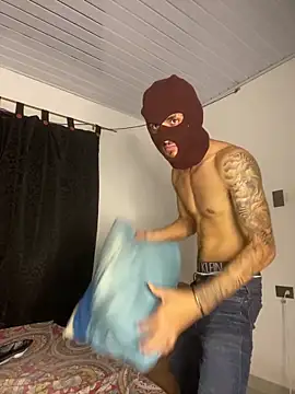 kriss_edwards - Kriss_Edwards's free webcam - UK Sex Cams