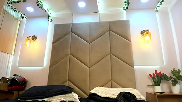 azunastar - AzunaStar's free webcam - UK Sex Cams