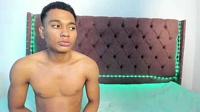 boys_yourparty webcam