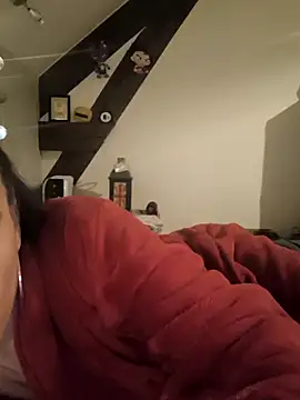 Sosso19squirt webcam