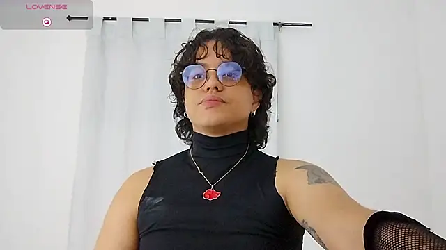 Diane_blossom webcam