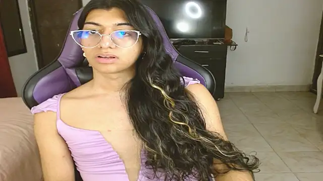 Alanni_parker webcam