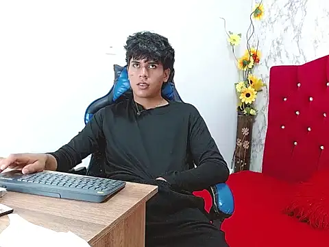 Valentino_Lane webcam