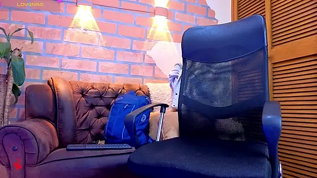 mister_eithan webcam