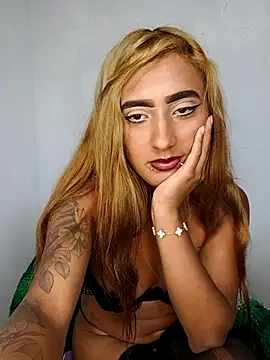 scarlethRubyy webcam