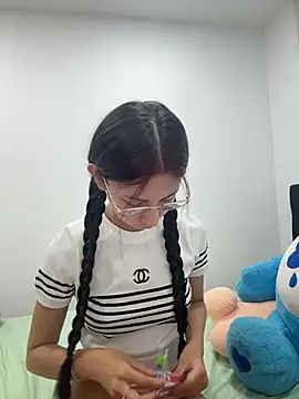 Webcam Model (Bonniepark)  is live.Free join now!