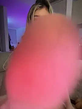 carolina__star Live Webcam on Stripchat