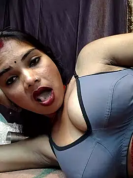 Sexy-Riyanshi webcam