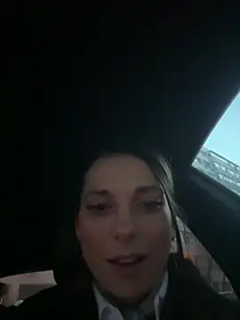 ellylynn - EllyLynn's free webcam