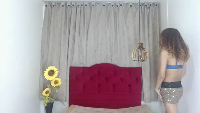 luisa__torres webcam