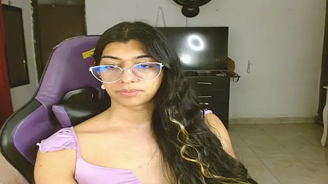 Alanni_parker webcam