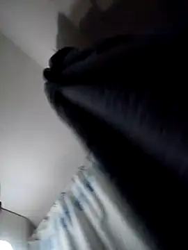 intx800 (Ask my age) - #balds #cam2cam #cheap-privates #daddies #handjob #hd #masturbation #medium #mobile #romanian #small-audience #straight #white