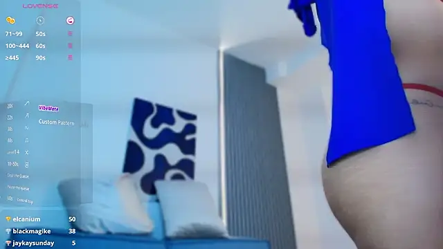 zali_mahamed (F young) - Lower my panties slowly