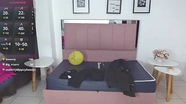 SammySmall_F_w webcam