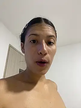 Valentinabaker webcam