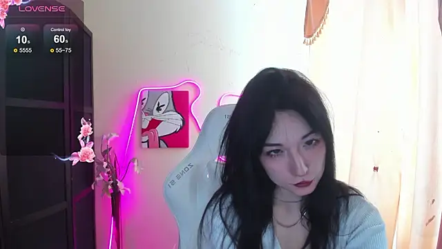 AliceeinWonderlanddd webcam