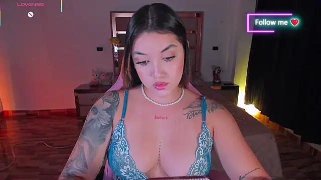 lunaarose webcam