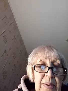 Webcam Model (Anatolia5961)  is live.Free join now!