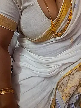 Tamil_Ammani