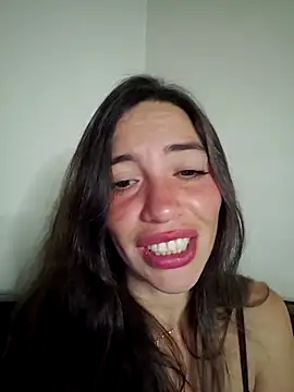 loveuu-bae (F young) - dildo play & squirt <3