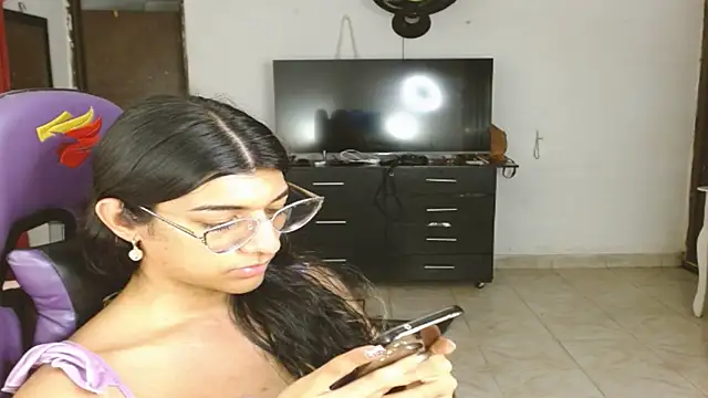 Alanni_parker webcam