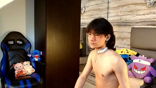 lovers_21 - Lovers_21's free webcam