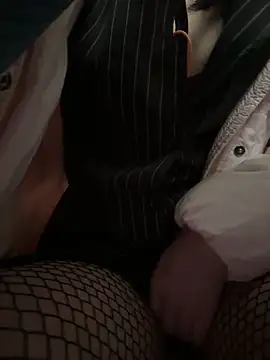 yourkeer - Yourkeer's free webcam - UK Sex Cams