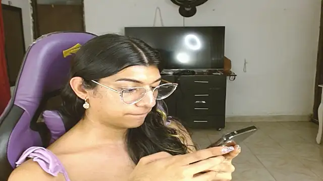 Alanni_parker webcam