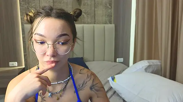 susannjohnson - SusannJohnson's free webcam - UK Sex Cams