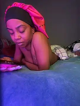 TheRealOshunQueen