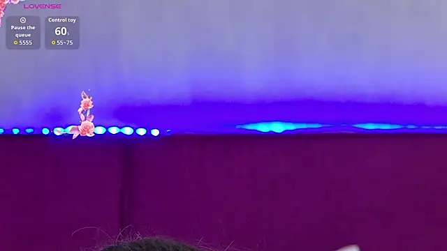 CelineHuddson webcam