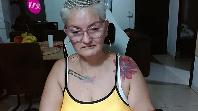 bety-cum2 webcam