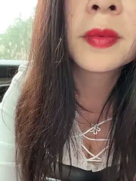 美女Aiss-niang在线直播