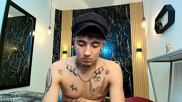 patrick_rango (M twink) - HOT HOLE