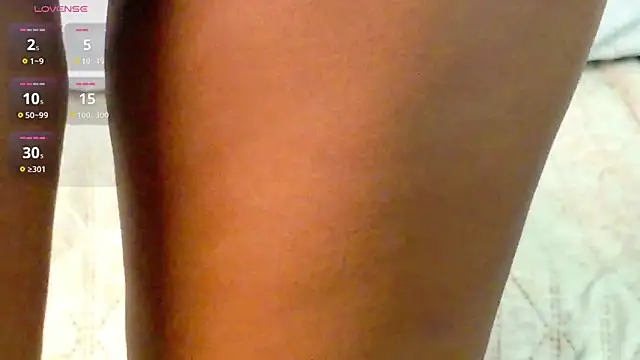 petitelittleebony webcam