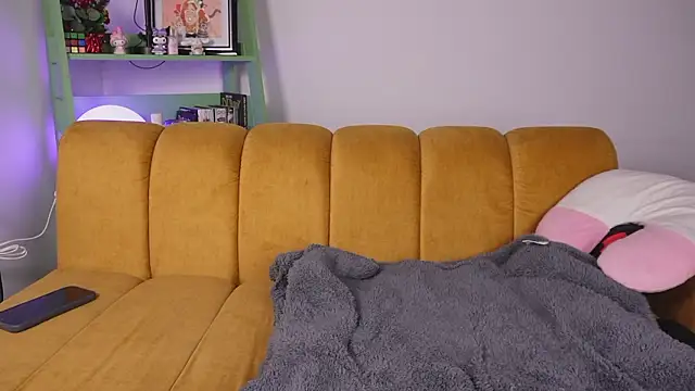 yunorose_ (F young) - Naked sexy and rub pussy