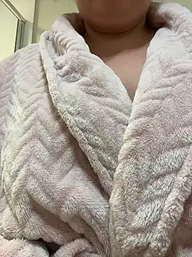 naughtynursejo (F milf) - Help me buy Lovense toys!! 🌊🔫💦