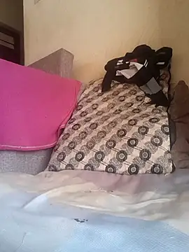 Webcam Model (Mrsanaconda)  is live.Free join now!