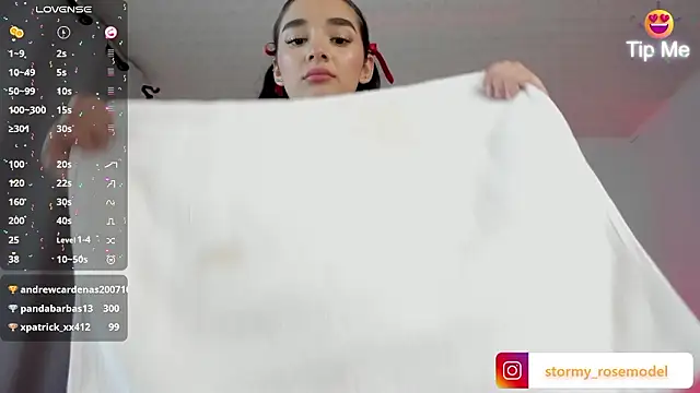 stormy_rose18 webcam