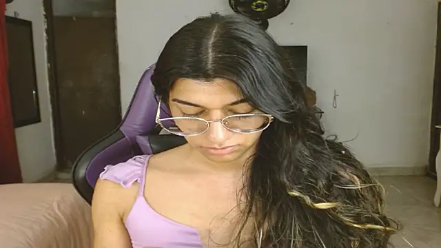 Alanni_parker webcam