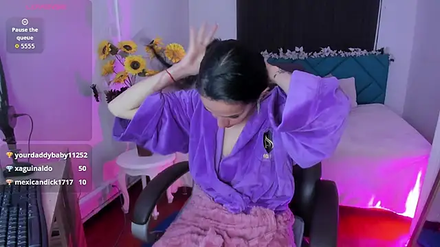 Mariam_Lopez__ webcam