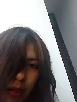 elsa_sweet (F teen) - Touching clitoris+spanks pussy