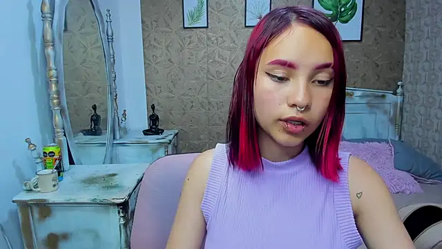 Megane_whitte webcam