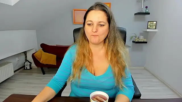 lollagirl - LollaGirl's free webcam