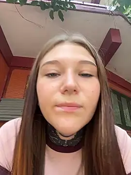 fionamurr (F teen) - suck a dildo