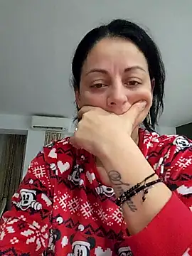 bruneta_sexy23 webcam