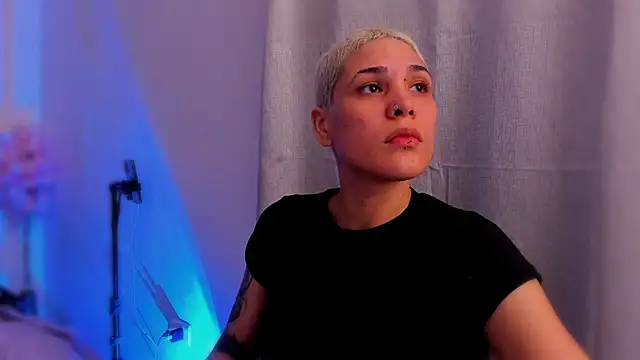 charlee_pink - Charlee_pink's free webcam - UK Sex Cams