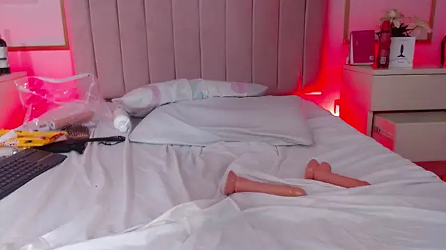 IsabellaCherryX webcam